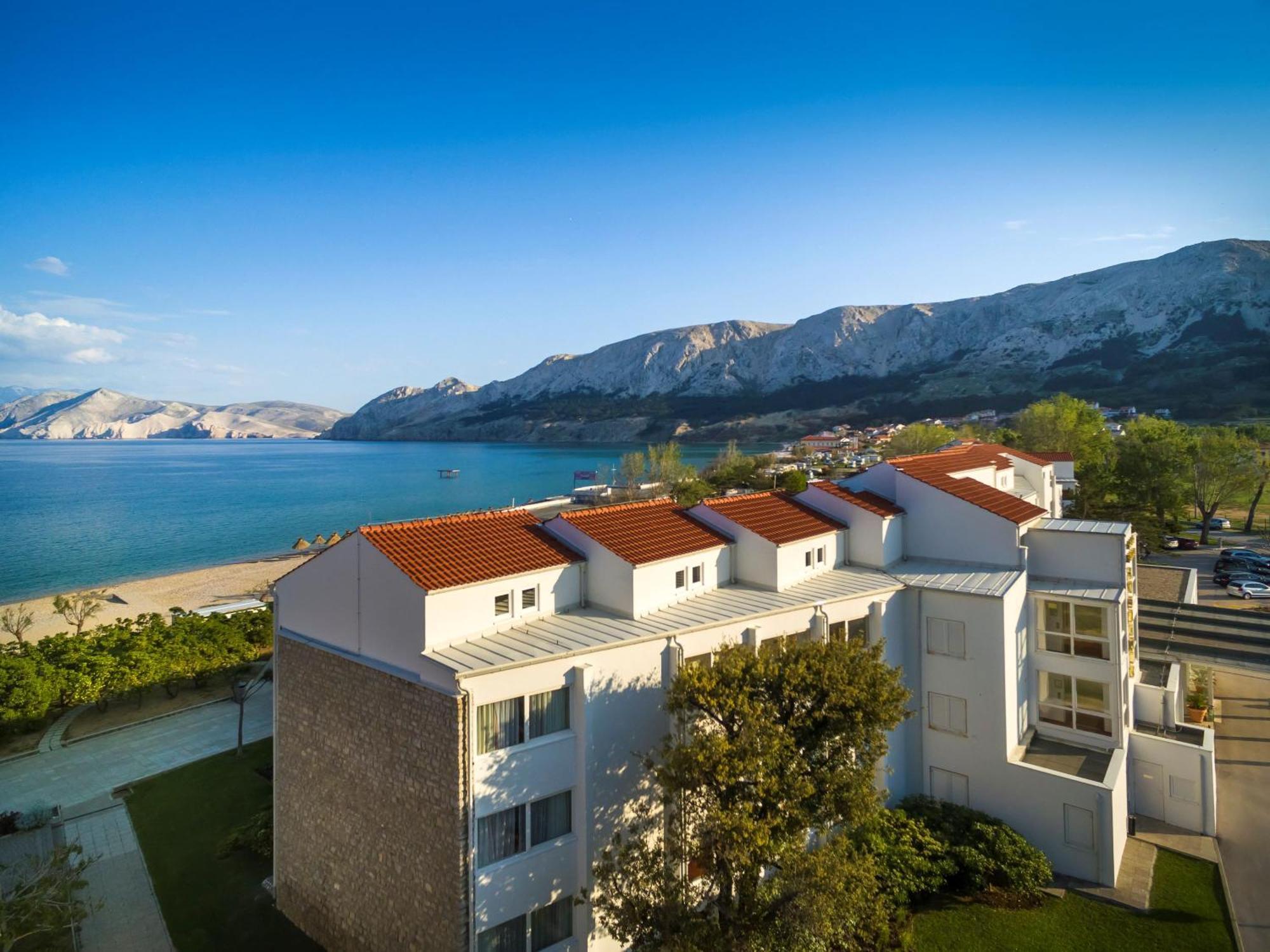 Sunny Baska Residence By Valamar, Ex Zvonimir Baška Buitenkant foto