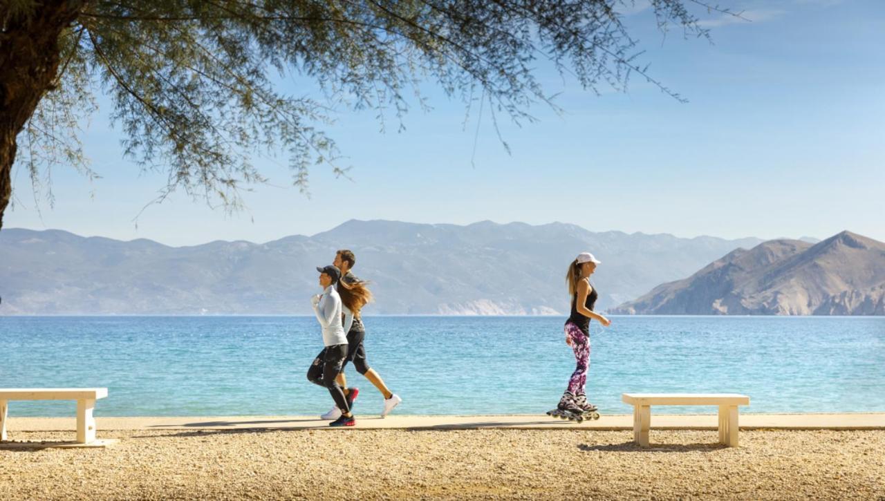 Sunny Baska Residence By Valamar, Ex Zvonimir Baška Buitenkant foto